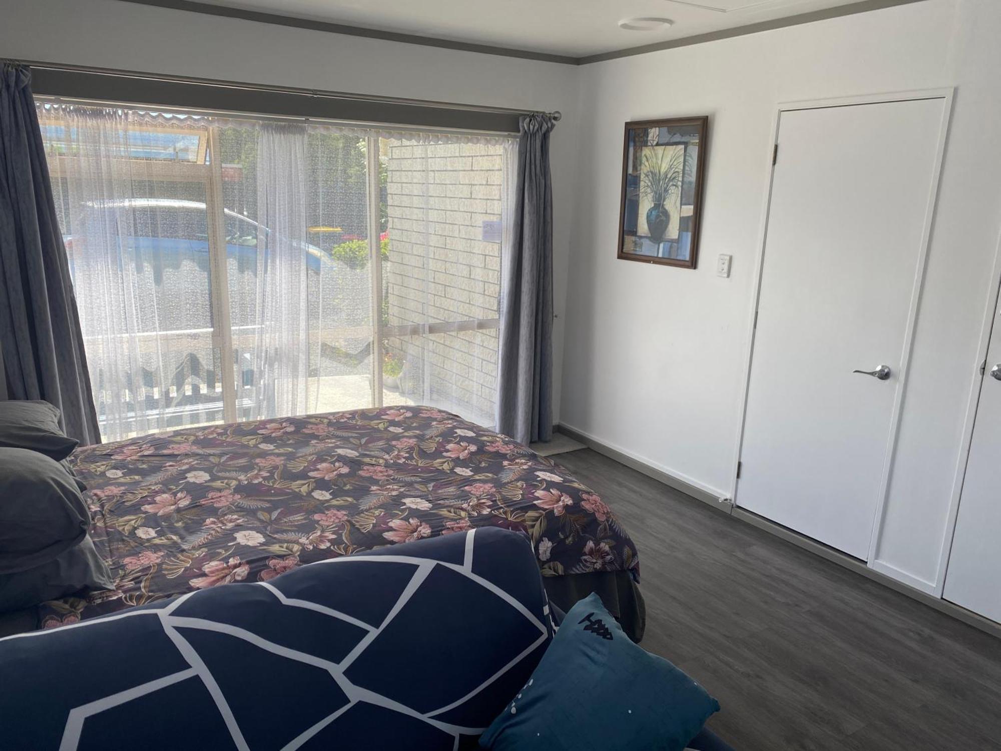 Self Contained En-Suite Private Bathroom, Private Entrance, Close To Shops & Hospital Homestay Hamilton Kültér fotó